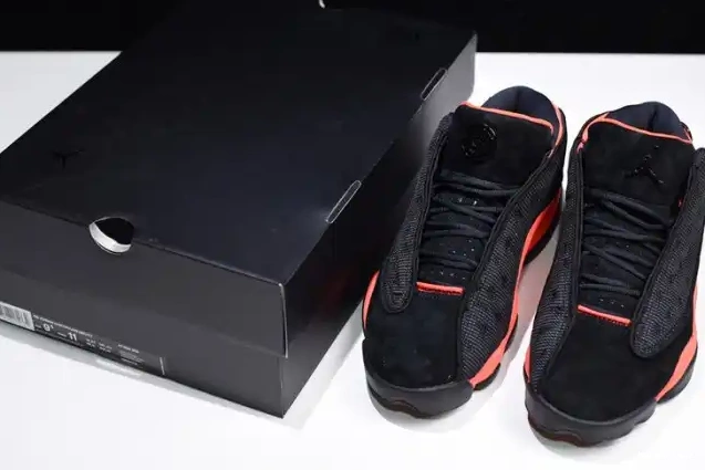 HYPE Clot AT3102-006 13 x Jordan Low Infrared Air Black 0616